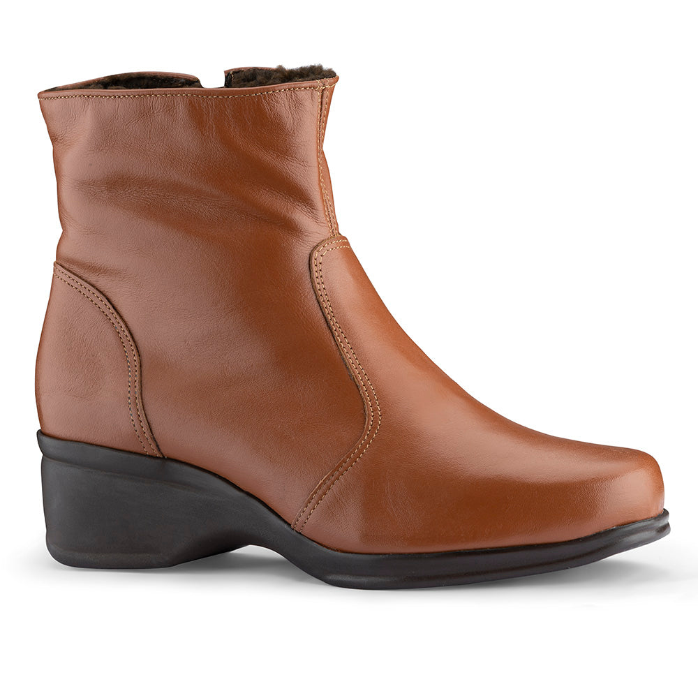 Women's Boot in Genuine Leather Lined in Wool Ref. 114