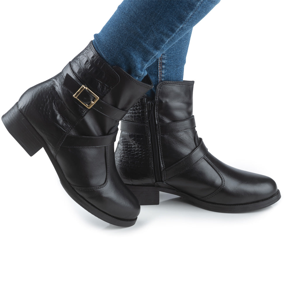 Women's Boot in Genuine Leather Lined in Wool Ref. 168