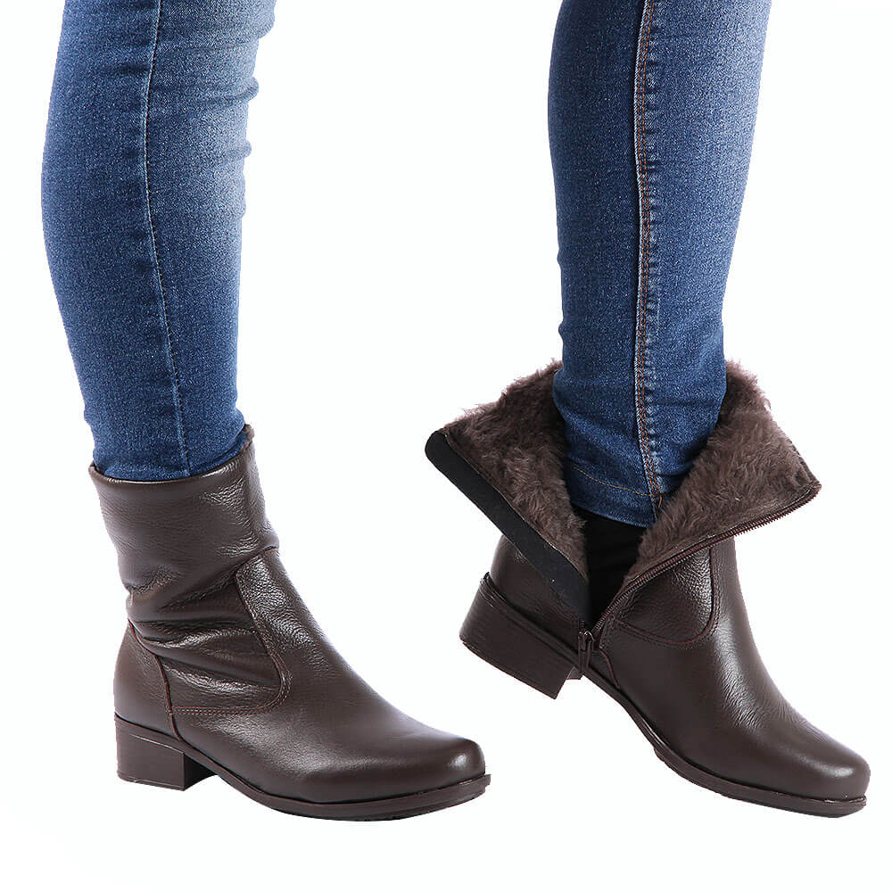 Women's Boot in Genuine Leather Lined in Wool Ref. 20078