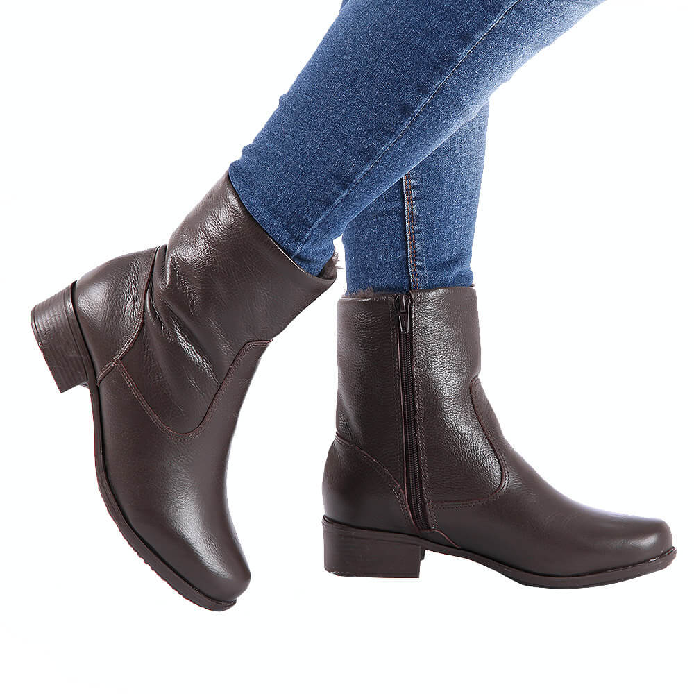 Women's Boot in Genuine Leather Lined in Wool Ref. 20078