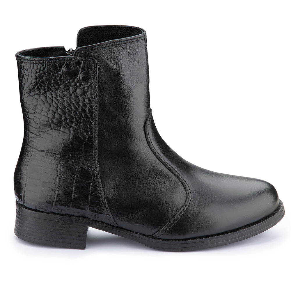 Women's Boot in Genuine Leather Lined in Wool Ref. 167