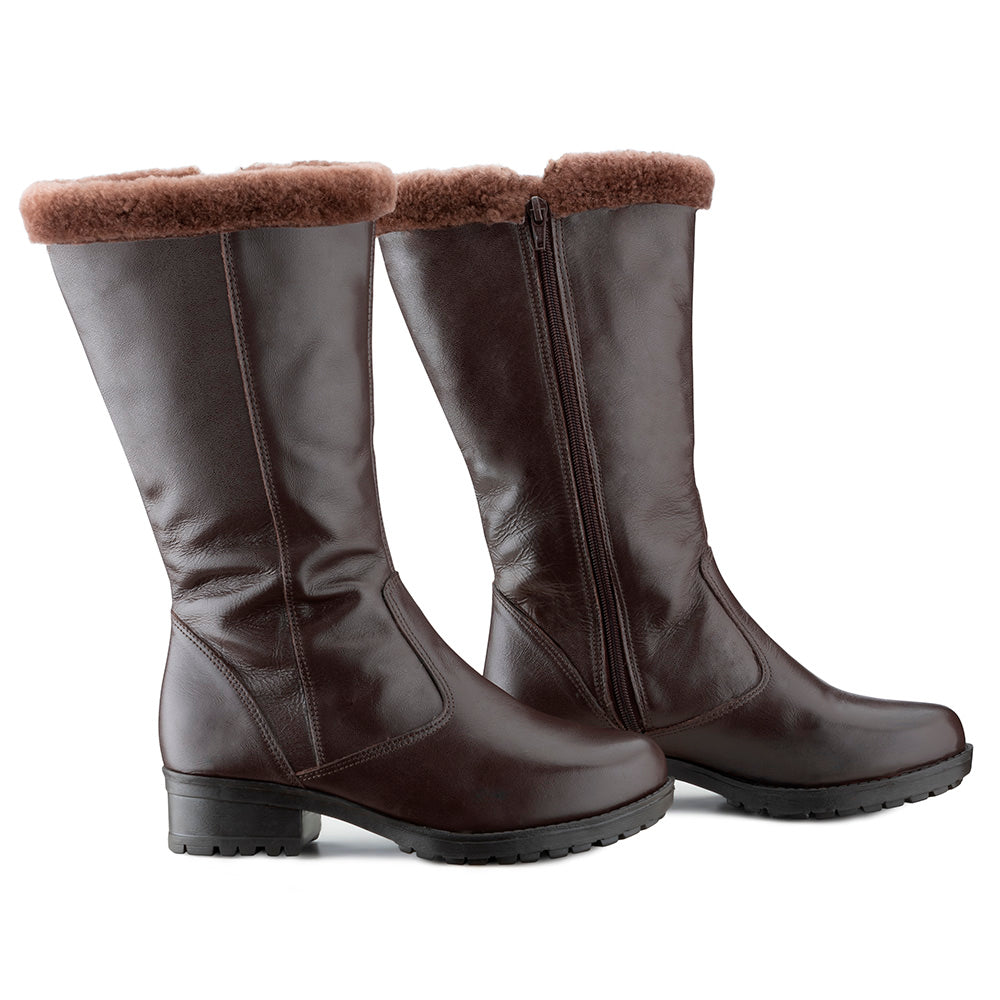 Women's Boot in Genuine Leather Lined with Natural Sheepskin Ref. 25911CA