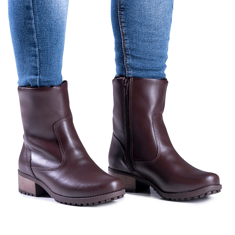 Women's Boot in Genuine Leather Lined with Natural Sheepskin Ref. 1501CA