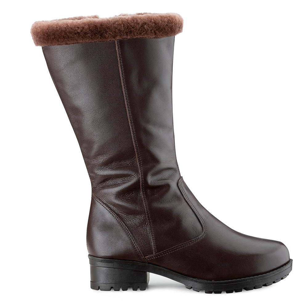 Women's Boot in Genuine Leather Lined with Natural Sheepskin Ref. 25911CA