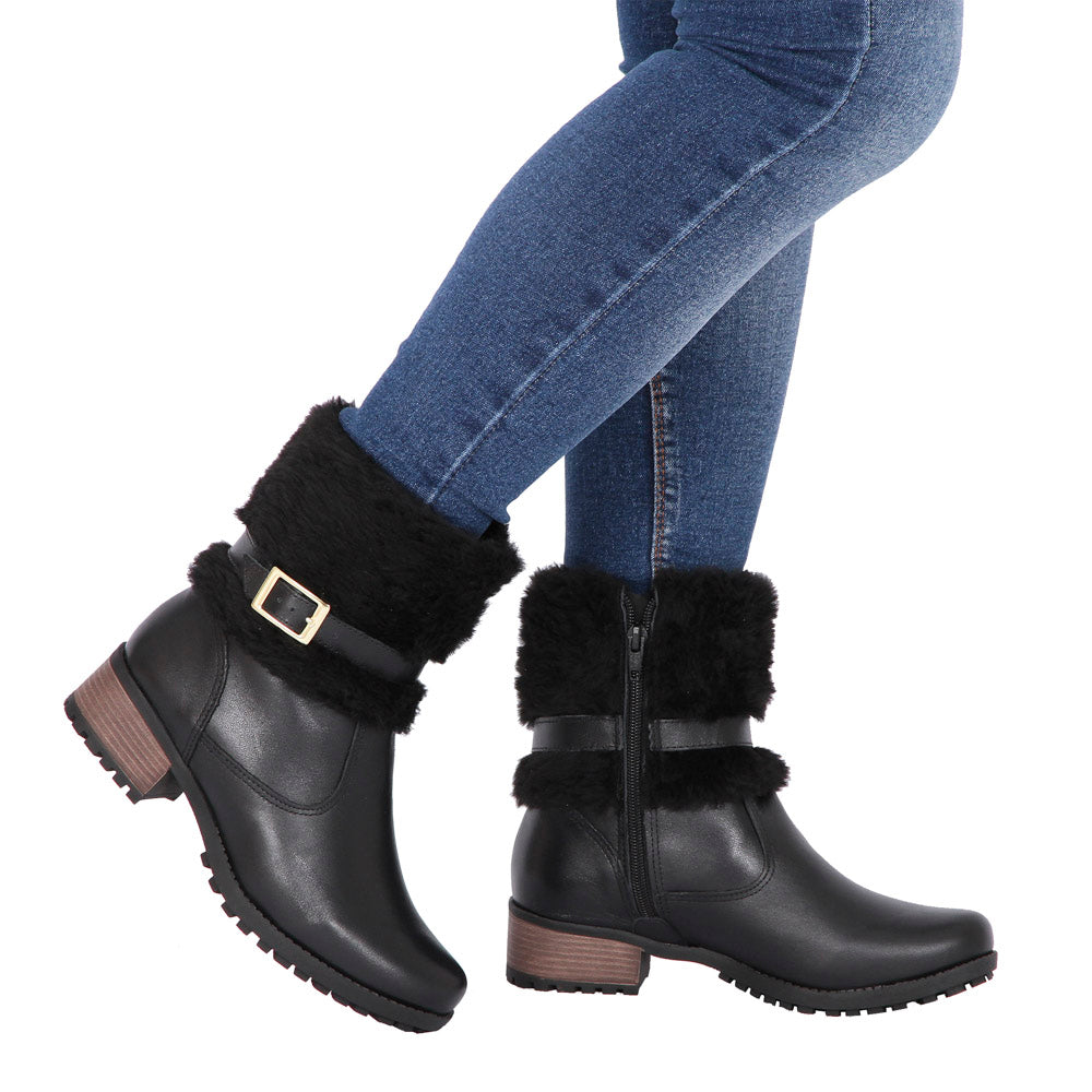 Women's Boot in Genuine Leather Lined in Wool Ref. 25902