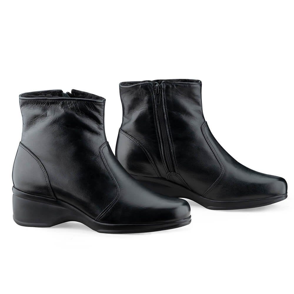 Women's Boot in Genuine Leather Lined in Wool Ref. 114