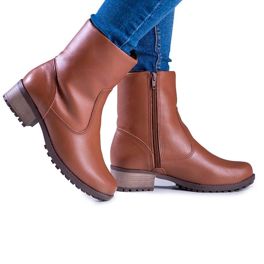 Women's Boot in Genuine Leather Lined in Wool Ref. 1501