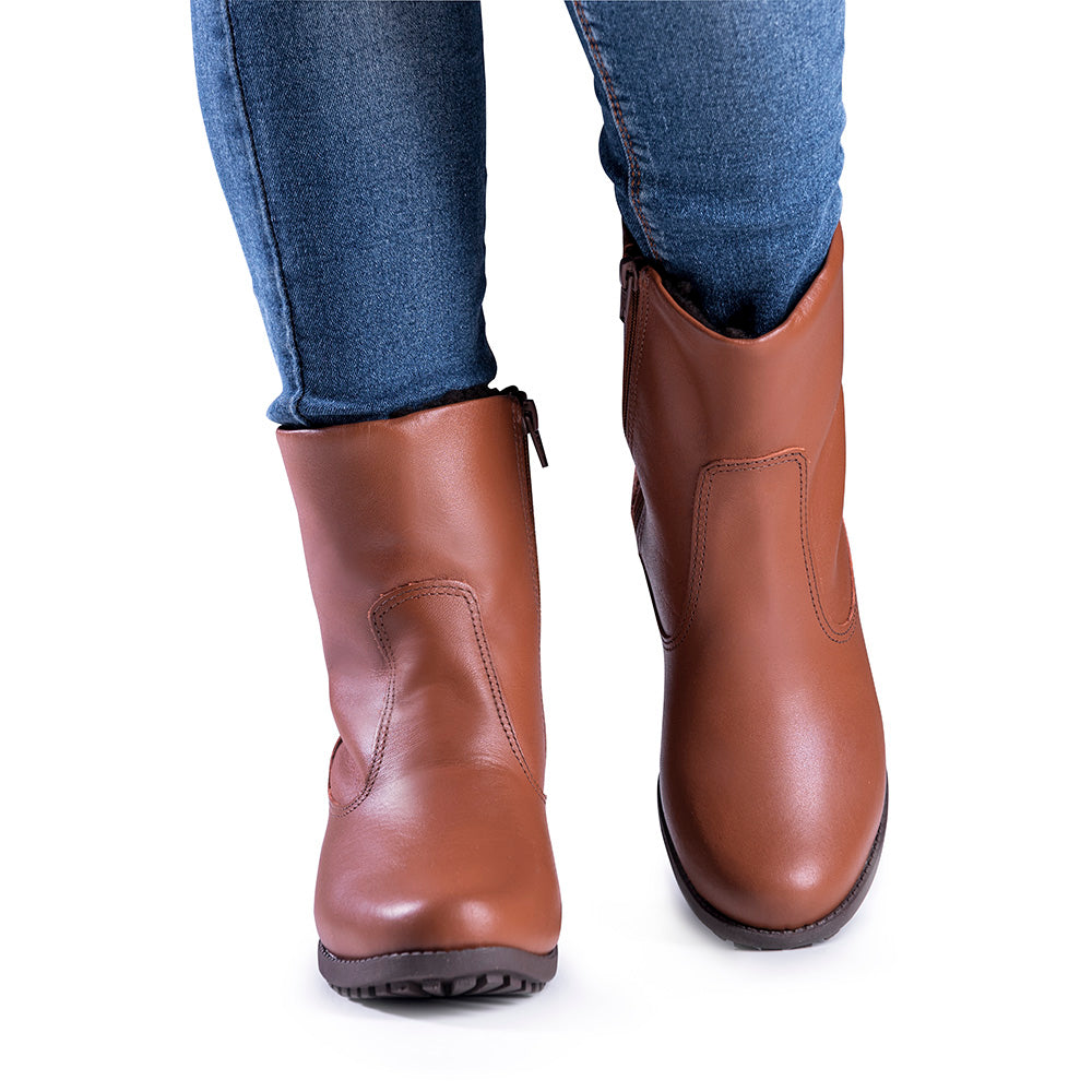 Women's Boot in Genuine Leather Lined with Natural Sheepskin Ref. 1501CA