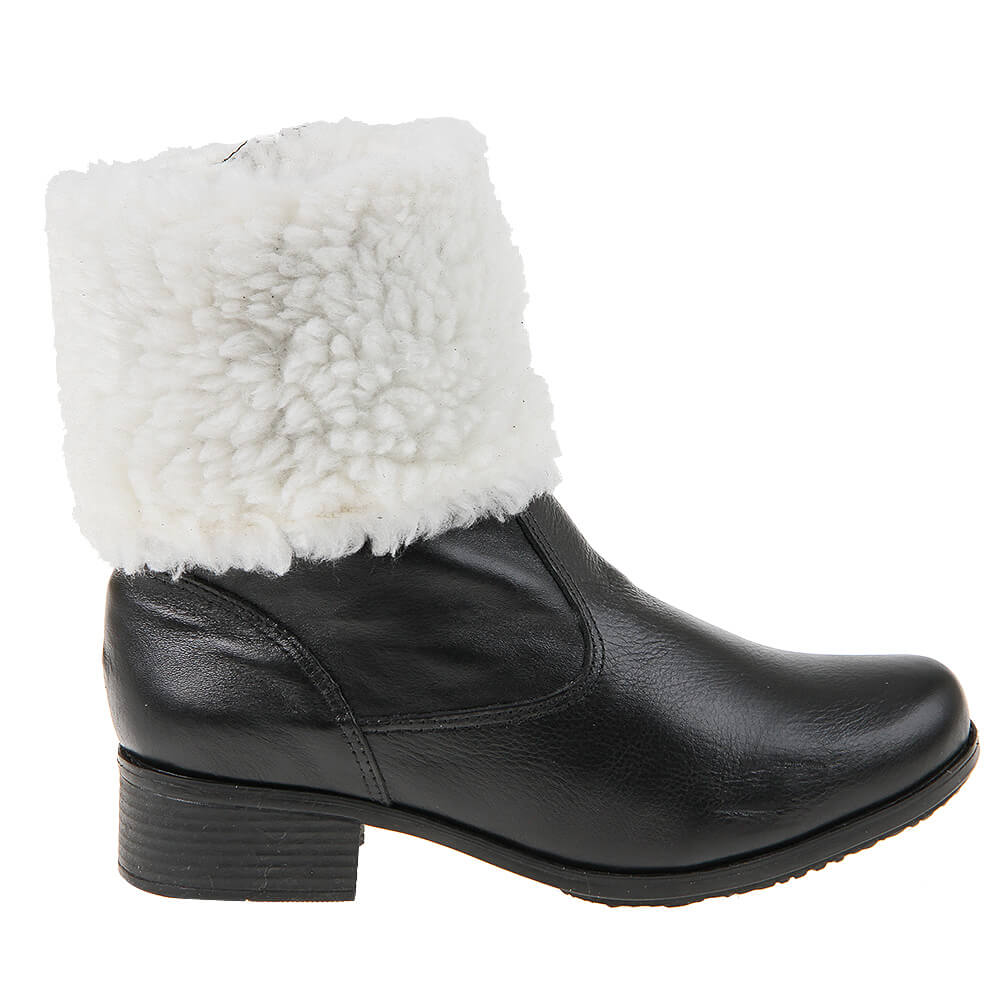 Women's Boot in Genuine Leather Lined in Wool Ref. 25915